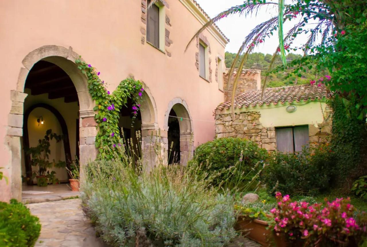 B&B S'Omu Antiga Nureci Exterior photo