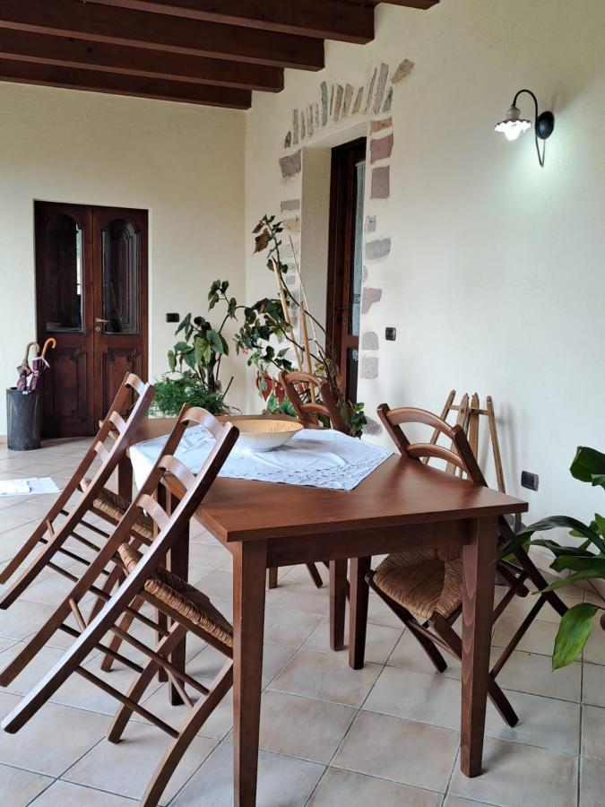 B&B S'Omu Antiga Nureci Exterior photo